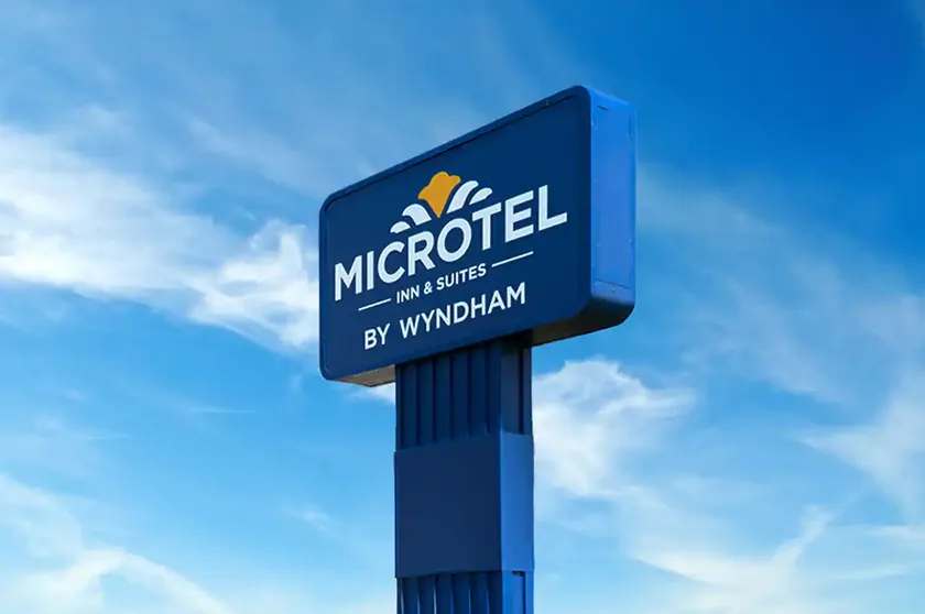 Microtel Inn & Suites by Wyndham Liberty/NE Kansas City Area - Image 1
