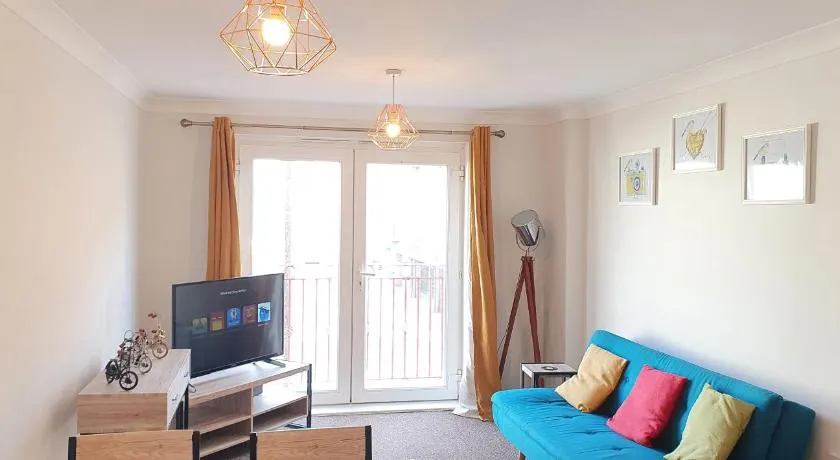 Garland Apartments, appartement meublé à Tilbury-Nicely avec télévision ultra HD et Netflix - Image 1