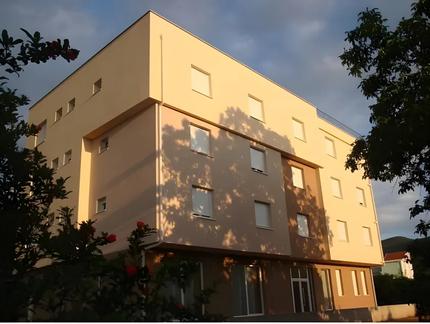 Villa Ruža - Image 1
