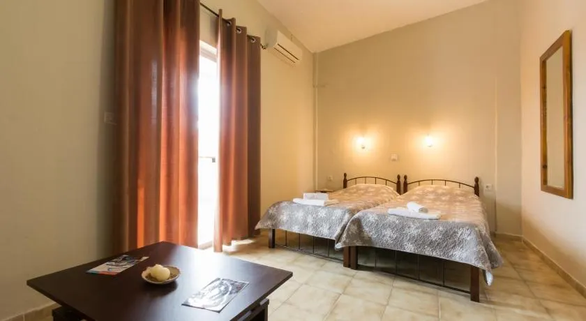 Naos Studios - Private Apartment - Image 1