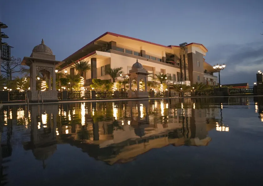 Dhauladhar Heights Resort - Image 1