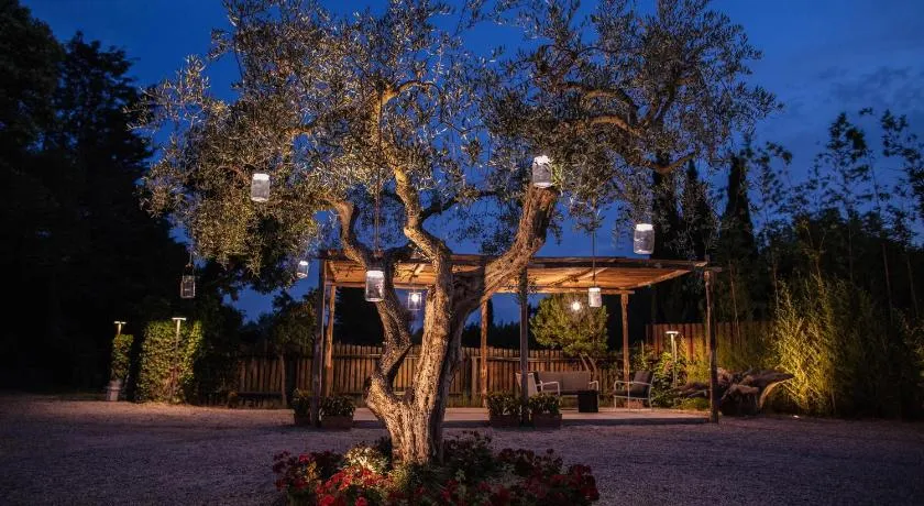 Fuori le Mura - Image 1