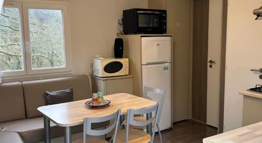 Mobil-home 1 - Image 1