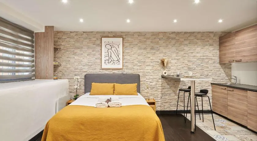 Studio Le Marais by Studio prestige - Image 1