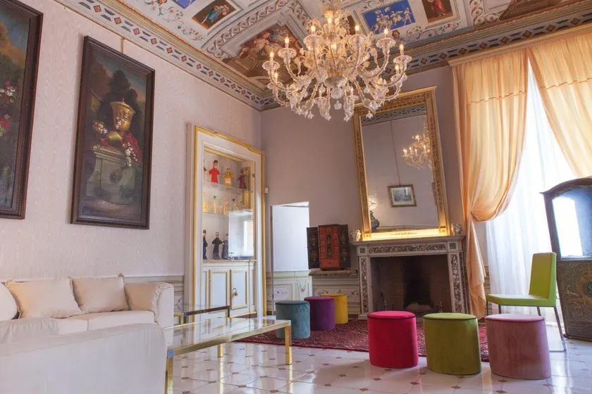 MarcheAmore - Stanze della Contessa, Luxury Flat with private courtyard - Image 1