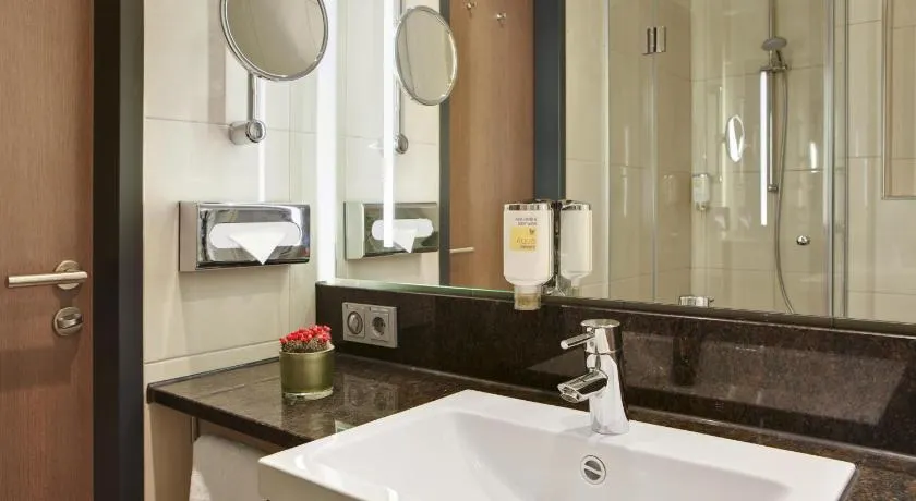 Mercure Bonn City Center - Image 1
