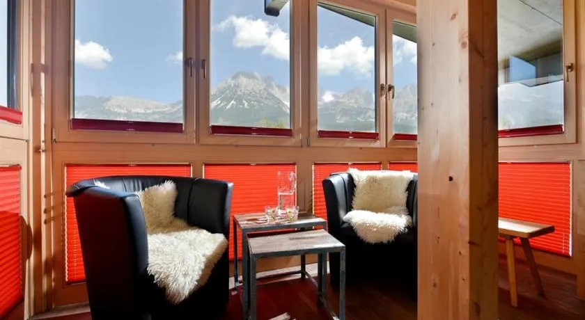 Habitación de 6 camas - Hostel Alpking - Image 1