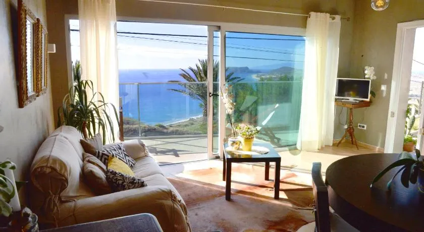 Porto Santo Balcony View House - Image 1