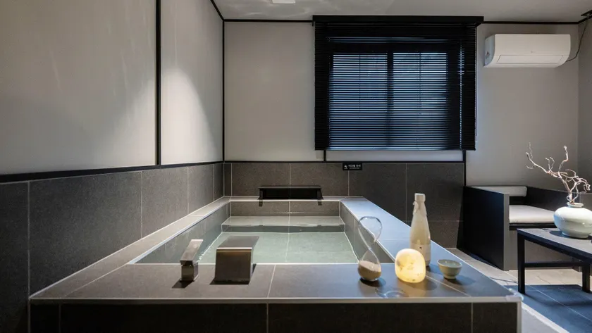 Daejeon Yuseong Nakwon Onsen Hotel by Anook - Image 1