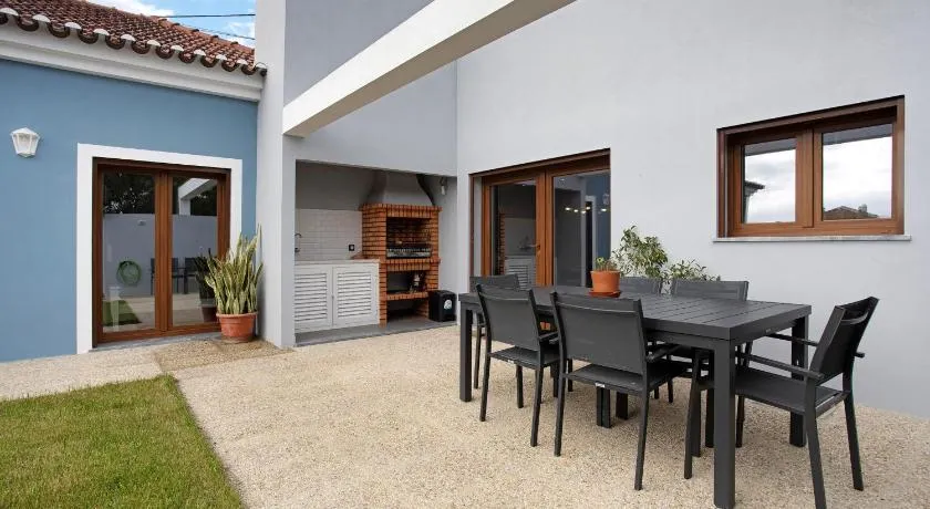 Casa D'Avó - Family Coastal Escape - Image 1