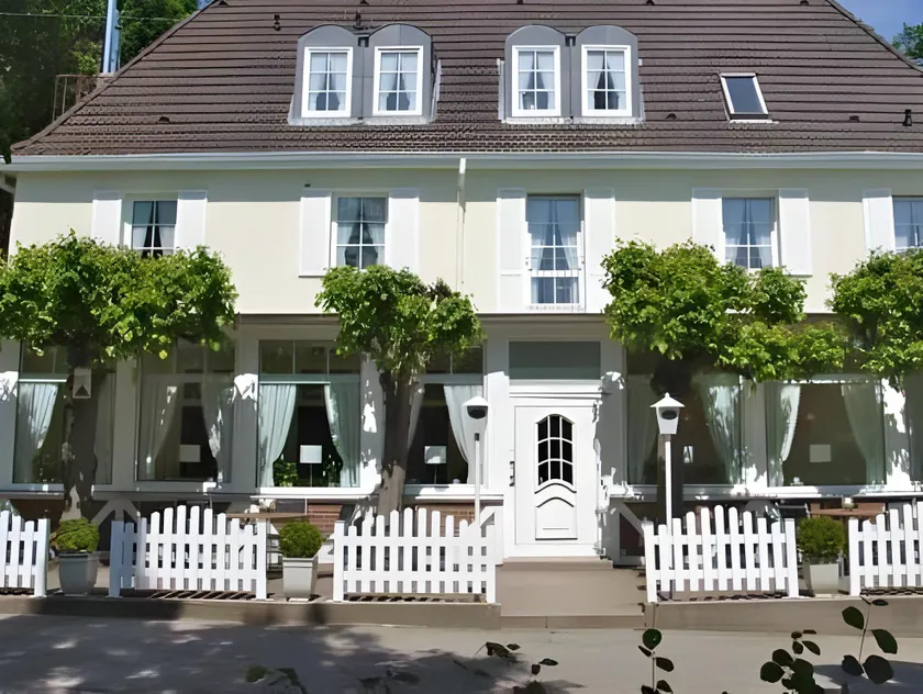 Hotel Waldhusen - Adults Only - Image 1