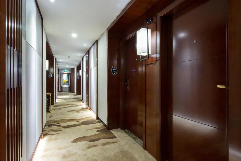 Ruiteng Phoenix Nest Holiday Hotel (Changsha Songya Lake Mass Media College) - Image 1