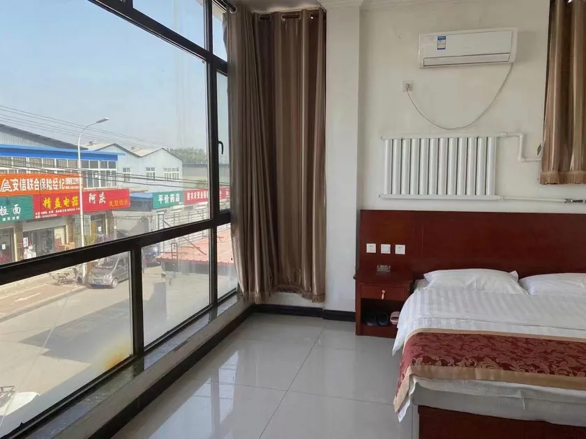 Longdu Hotel - Image 1