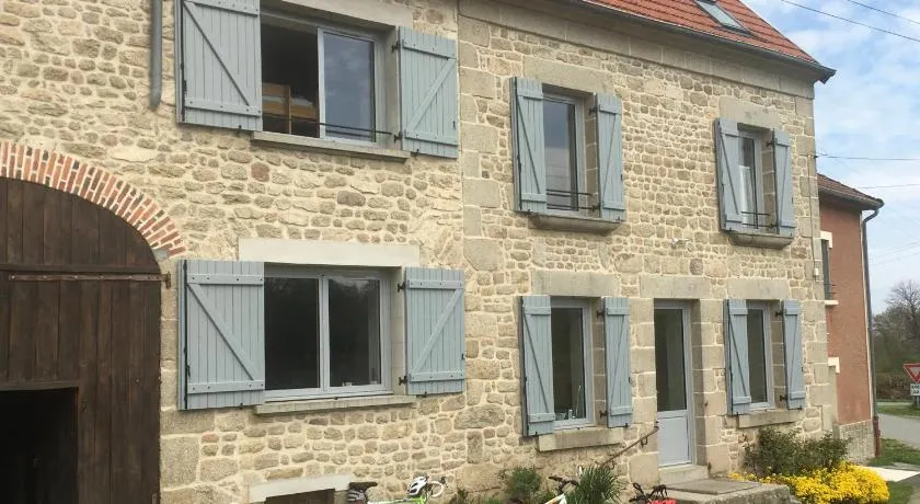 Roue d'escampette Gîte d'étape et cycliste - Village vacances pour tous - Image 1
