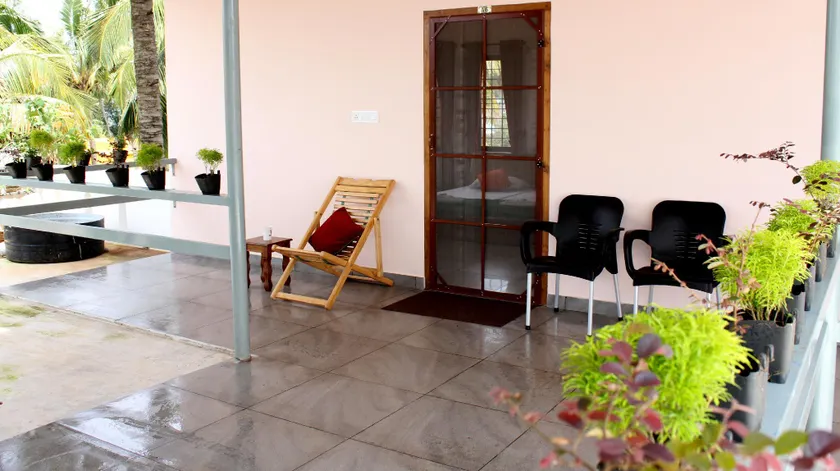 SÉJOUR À DOMICILE À LA MAISON Une maison au lieu d'une maison - Image 1