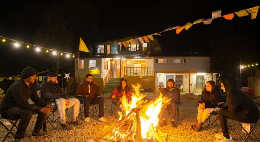 Lushtree Backpackers - Hostel & Cafe - Image 1