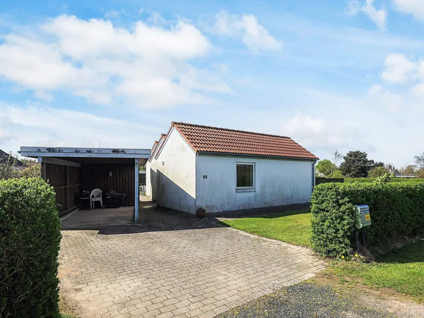 6 person holiday home in Karrebæksminde - Image 1