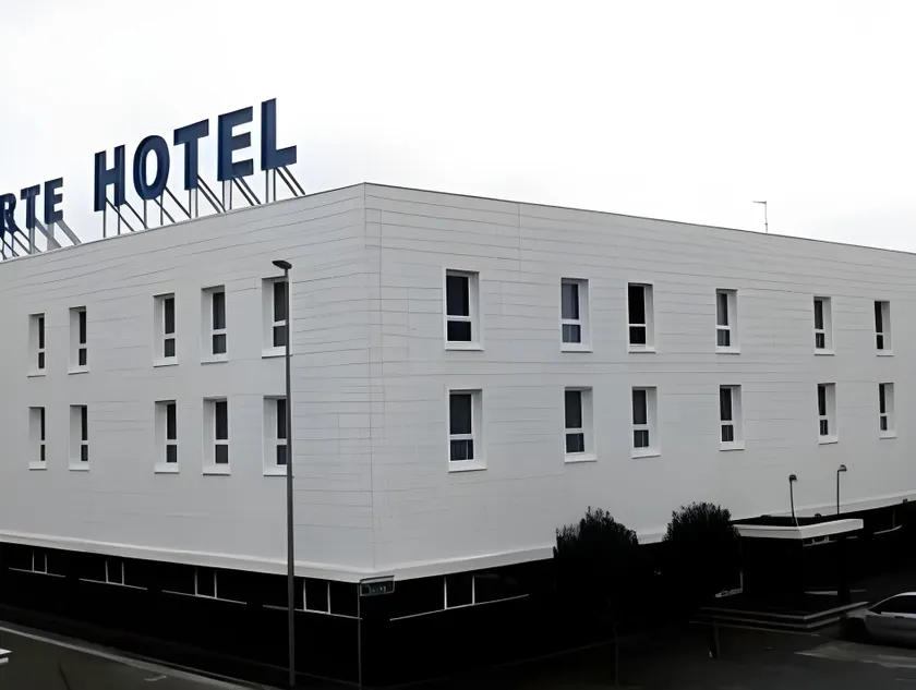 Norte Hotel - Image 1