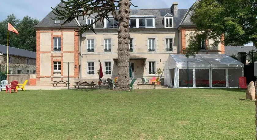 Gîtes grands groupes - Château des Forges Gouville - Image 1
