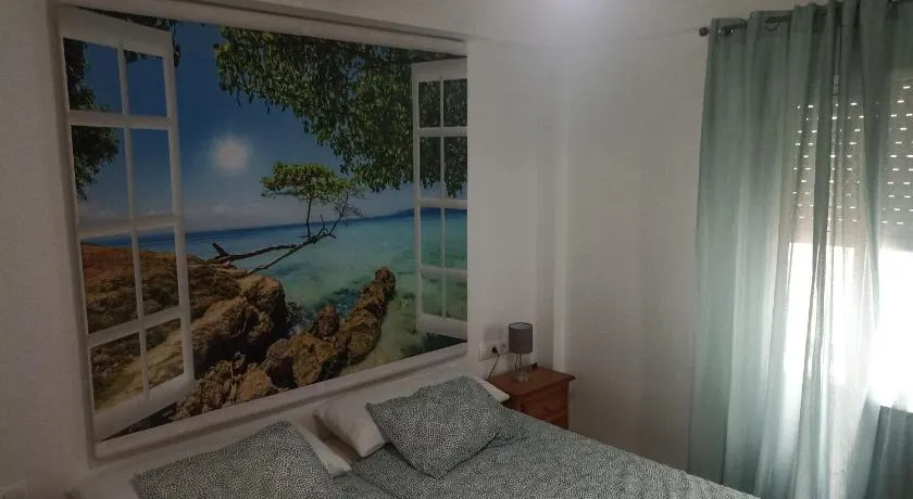 Apartamento Bajo en Valdelagrana, Primera Línea de Playa - Image 1