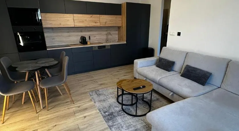 rishko apartment 113, self check in, free parking, bus station, center of the city - Image 1