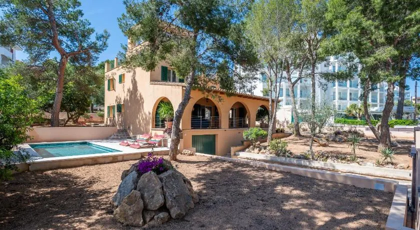 Paz y Mar, Santa Ponsa - Image 1