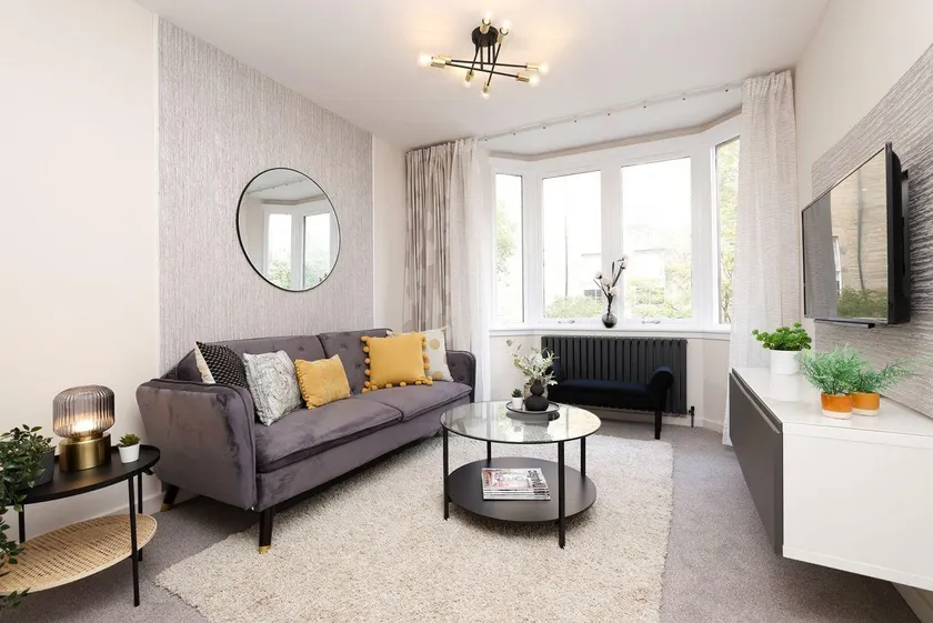 Splendid Apartment near City Centre - Image 1