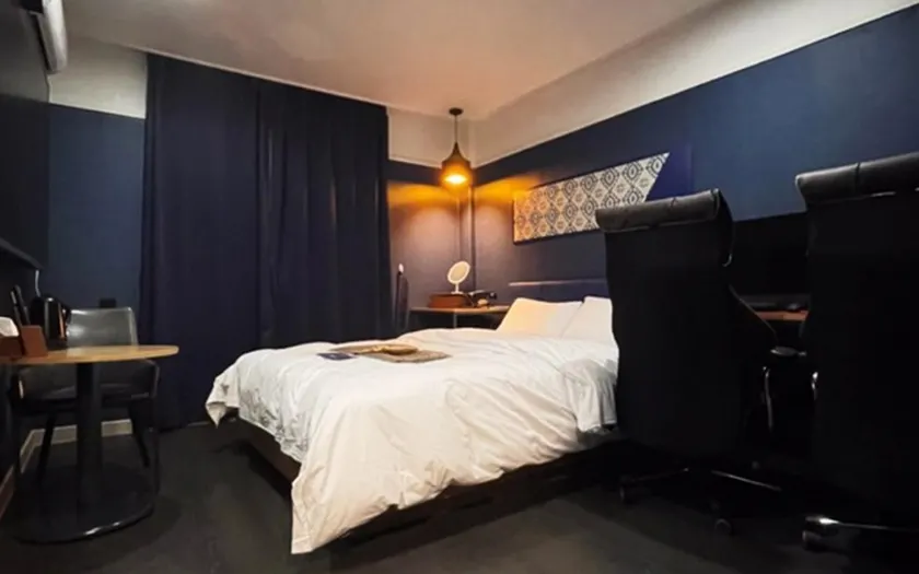 Guri Barista Hotel - Image 1