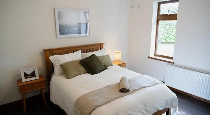 Rossmore House - Image 1