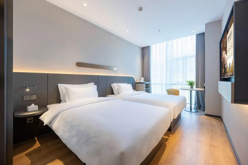 Jinjiang Inn (Single Point Center Store, Changping Science Park, Beijing) - Image 1