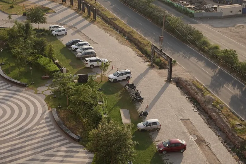 Zirakpur Houses - Image 1