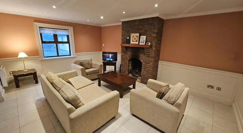3 Clos Na Feirme Three Bedroom House with Hot Tub - Image 1