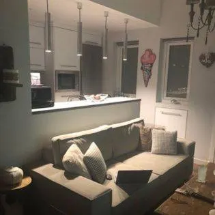 Sweet home - Image 1