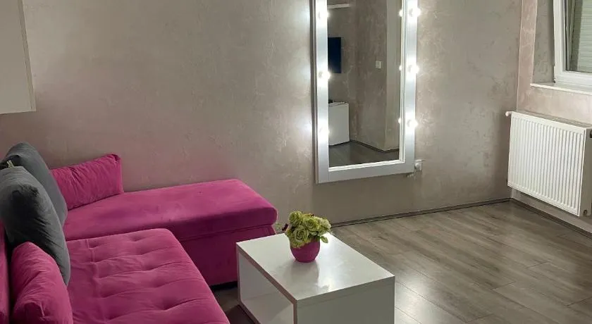 La Apartamento - Image 1