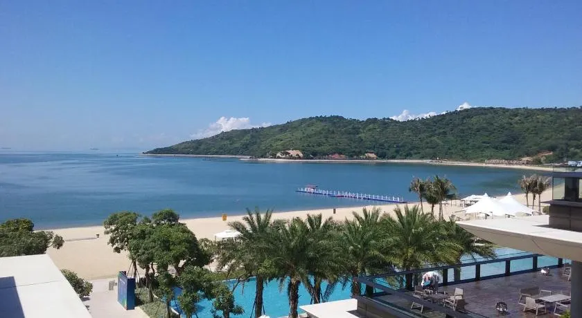 Xiaojing Bay Haige Hotel - Image 1
