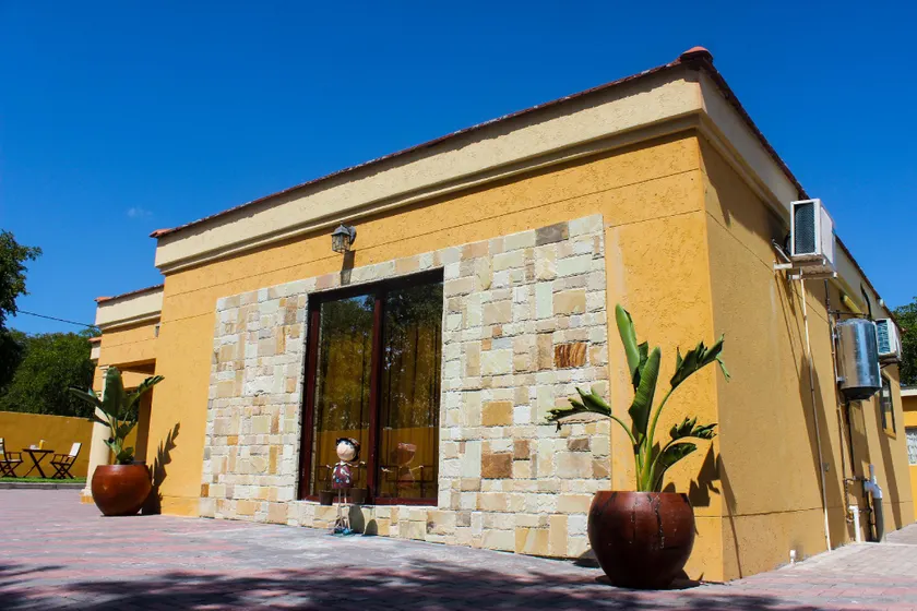 Staymorr Boutique Guest House - Image 1