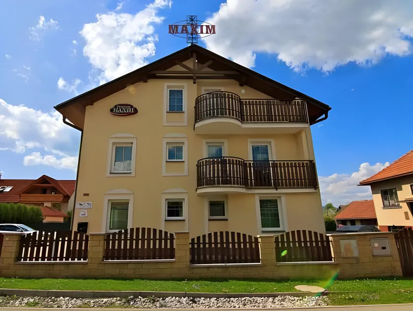 Guest House Maxim - Image 1