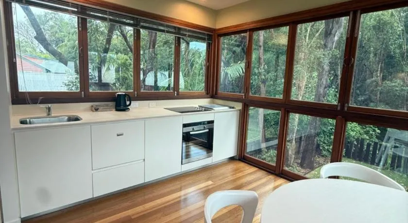 1 Bedroom- Beach Retreat,Near Golf Course Yaroomba - Image 1