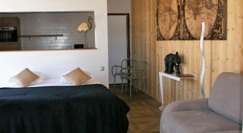 What Else Hotel - Image 1