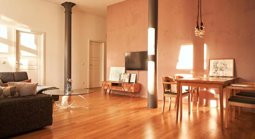 Cityloft - im Zentrum, inkl Parkplatz, Netflix, 3-Raum - Image 1