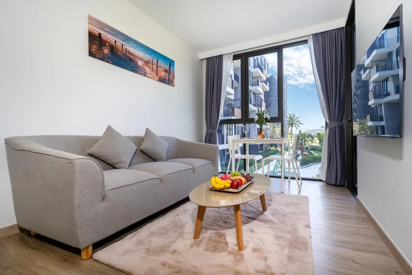 One - Bedroom Apartment Near Beach 2209 - Image 1