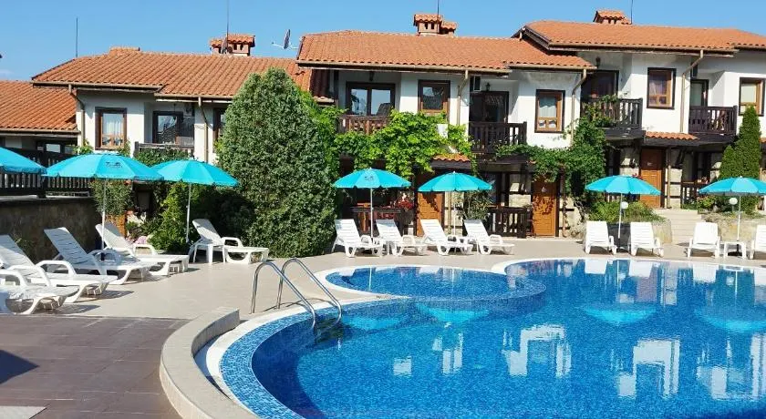 Pearl Apartments Sozopol - Image 1