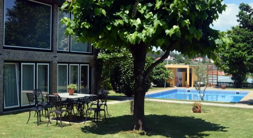 Casa Do Carvalho - Image 1