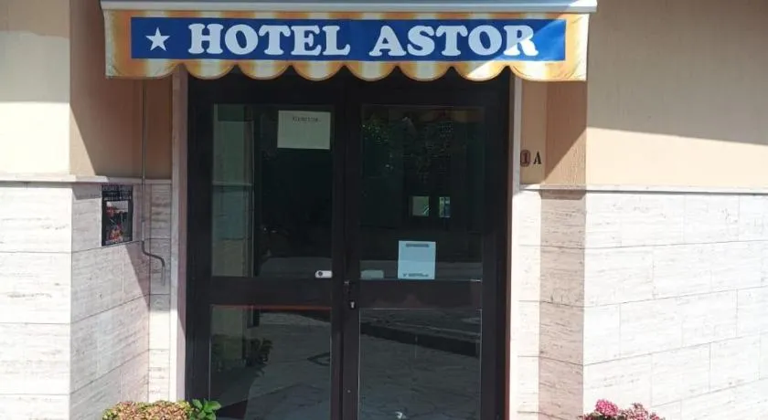Hotel Astor Lago - Image 1
