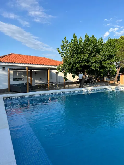 Villa Yenny - Image 1