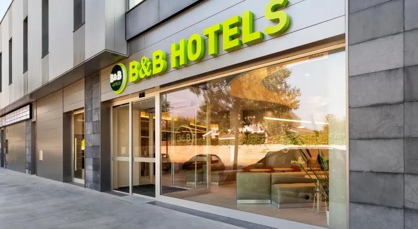 B&B HOTEL Lleida - Image 1