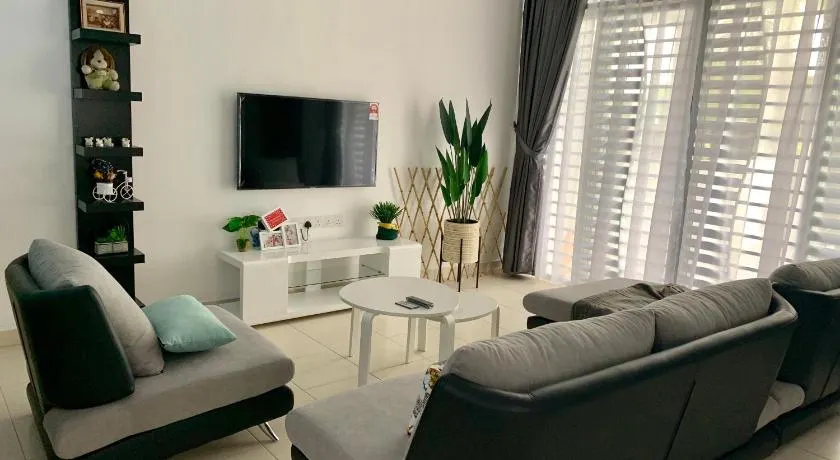 BRAND NEW Cosy Minimalist Home - Image 1
