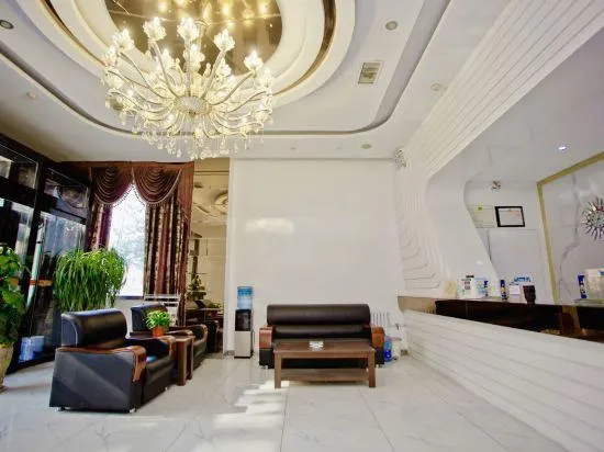 Apple Hotel - Image 1