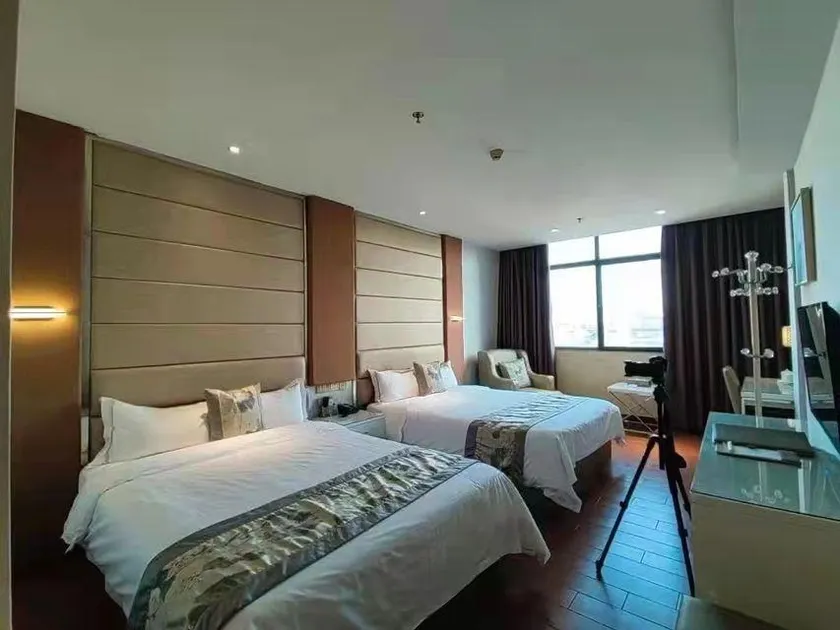 Bihai Siji Apartment - Image 1