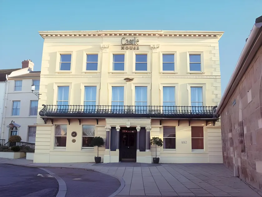 Castle House Hotel - Image 1